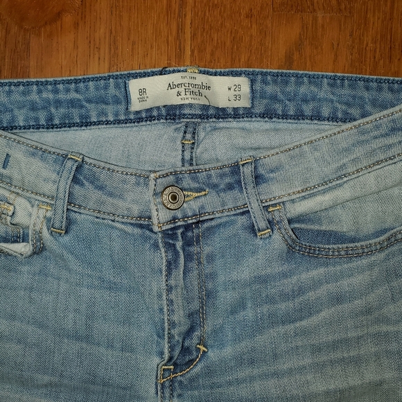 Abercrombie & Fitch Light Blue Skinny Jeans - Picture 3 of 11